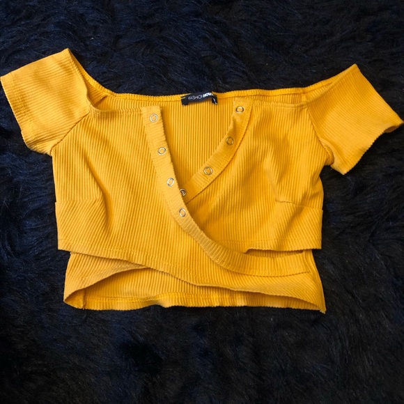 Fashion Nova Yellow Croptop - Picture 2 of 2